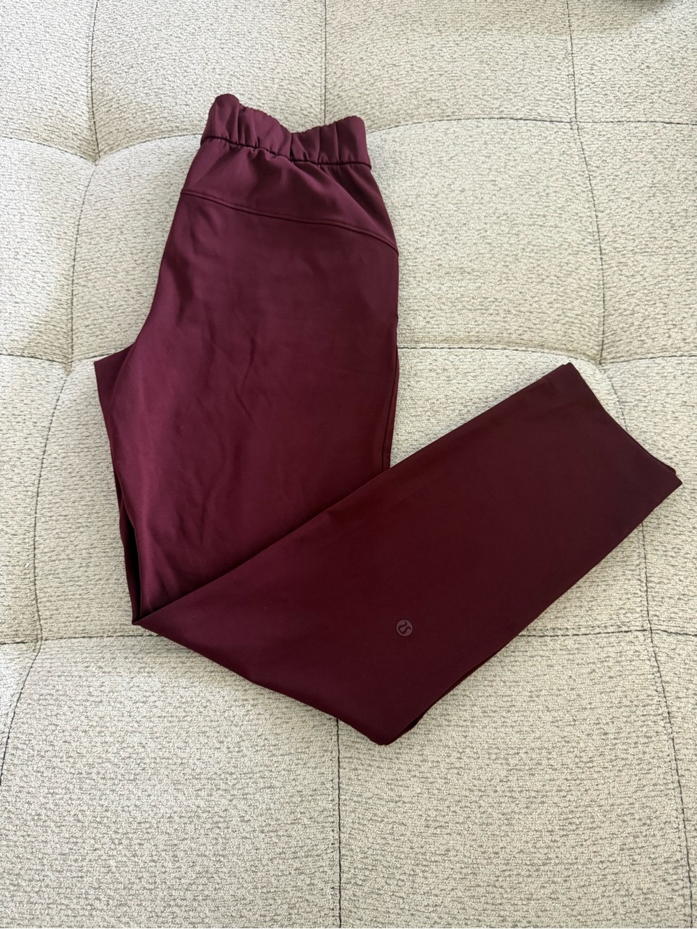 Lululemon on the fly pant